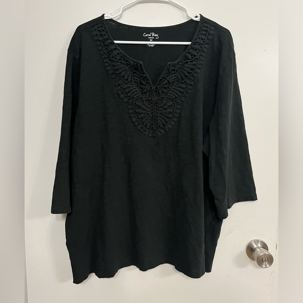 Coral Bay Black Embroidered V-Neck Short Sleeve Top, size 3X